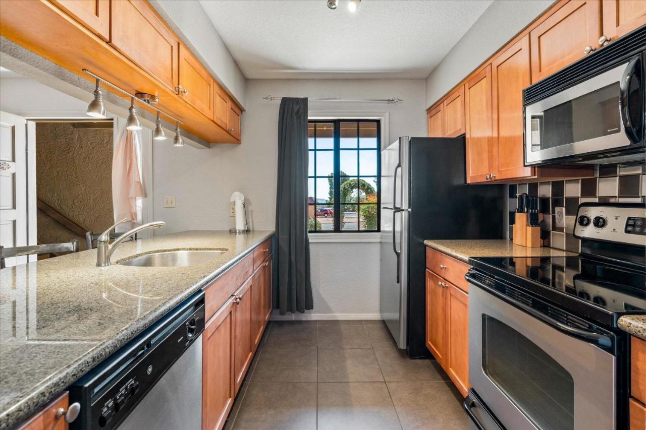 100 Bell Rock Condo- Supai